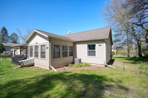 Exterior - 11097 Greenview Ct, Jerome, MI 49249 photo 11 of 20