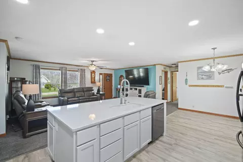 Kitchen - 11097 Greenview Ct, Jerome, MI 49249 photo 2 of 8