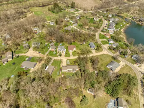 View/Area - 11097 Greenview Ct, Jerome, MI 49249 photo 5 of 10