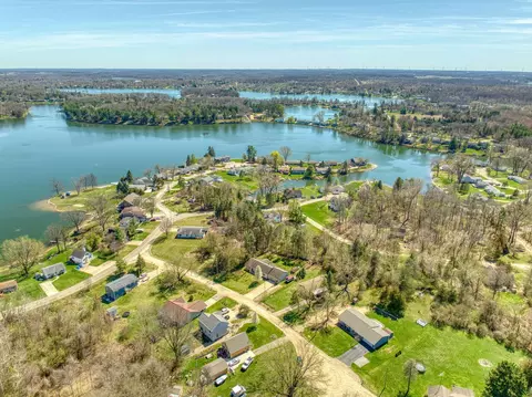 View/Area - 11097 Greenview Ct, Jerome, MI 49249 photo 8 of 10