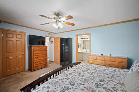 Bedroom - 11097 Greenview Ct, Jerome, MI 49249 photo 1 of 8
