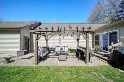 Exterior - 11097 Greenview Ct, Jerome, MI 49249 photo 6 of 20
