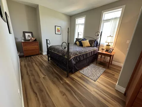Bedroom - 5564 E 68th St, Newaygo, MI 49337 photo 4 of 5