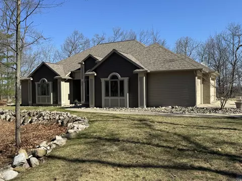 Exterior - 5564 E 68th St, Newaygo, MI 49337 photo 2 of 23