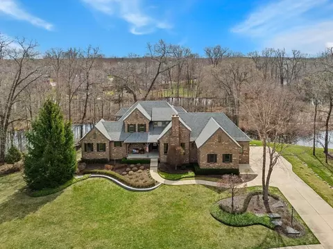 1883 Magnolia, Commerce Twp, MI 48390