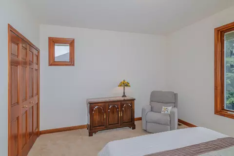 Bedroom - 9042 Mckendry Dr, Saline, MI 48176 photo 9 of 9