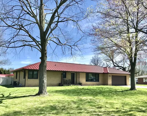 68411 Kalamazoo St, White Pigeon, MI 49099