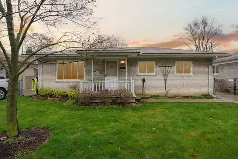 17156 Norborne, Redford, MI 48240