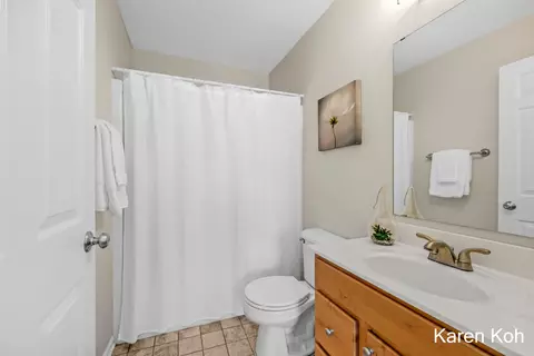 Bath - 592 Abbey Mill Dr SE, Ada, MI 49301 photo 4 of 5