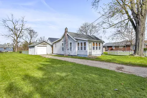 526 Barrett Ave, Jackson, MI 49202