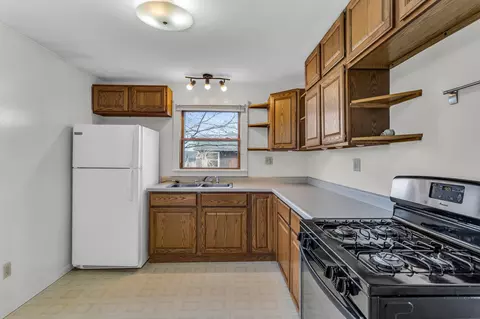 526 Barrett Ave, Jackson, MI 49202 photo 8