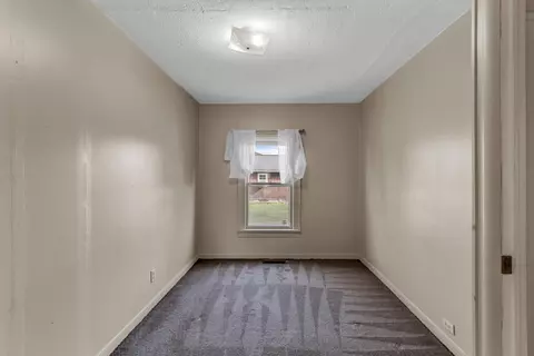 526 Barrett Ave, Jackson, MI 49202 photo 15