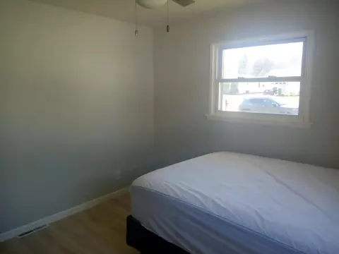 619 Lilac Ave, Big Rapids, MI 49307 photo 5