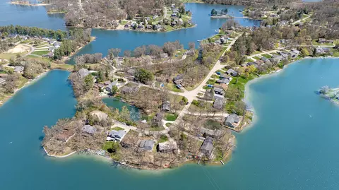 View/Area - 11540 N Lakeside Dr, Jerome, MI 49249 photo 13 of 15