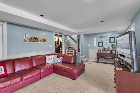 Living - 11540 N Lakeside Dr, Jerome, MI 49249 photo 3 of 5