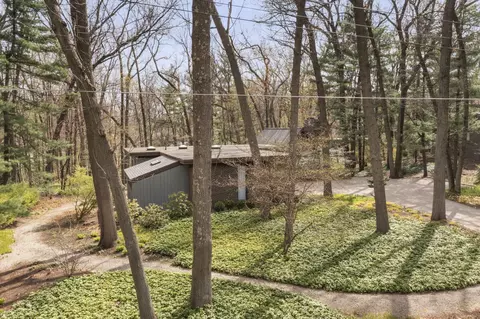 Exterior - 7448 Thorncrest Dr SE, Ada, MI 49301 photo 15 of 17