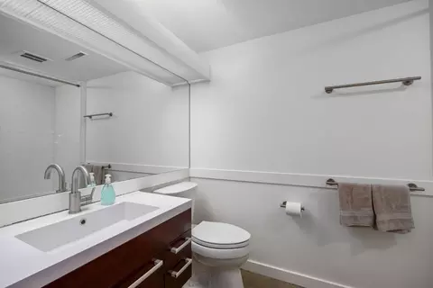 Bath - 7448 Thorncrest Dr SE, Ada, MI 49301 photo 4 of 5