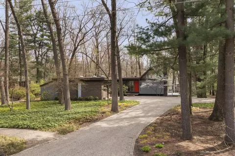 Exterior - 7448 Thorncrest Dr SE, Ada, MI 49301 photo 13 of 17