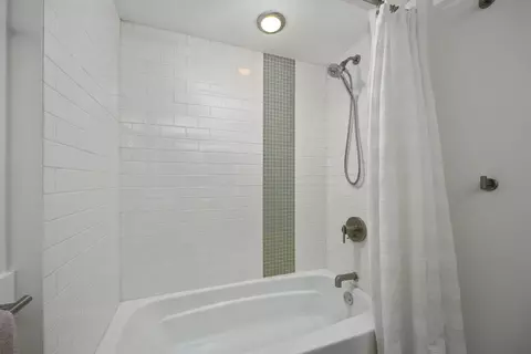 Bath - 7448 Thorncrest Dr SE, Ada, MI 49301 photo 5 of 5