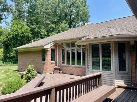 Exterior - 1870 Lexington Blvd, Jackson, MI 49201 photo 9 of 21