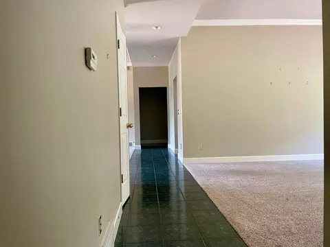 Entry Way - 1870 Lexington Blvd, Jackson, MI 49201 photo 1 of 2