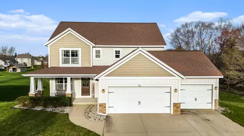 773 Walnut Trl, Zeeland, MI 49464