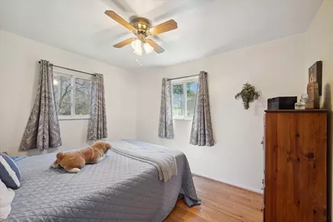 1432 Hillside Dr, Flint, MI 48532 photo 9