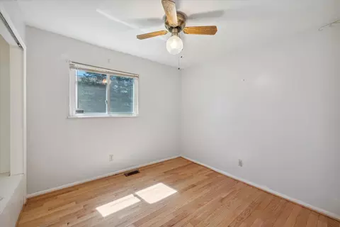 1432 Hillside Dr, Flint, MI 48532 photo 10