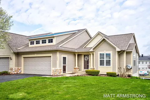 3893 Rain Tree Ave, Hudsonville, MI 49426