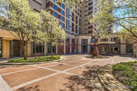 105 Campau Cir NW #1803, Grand Rapids, MI 49503