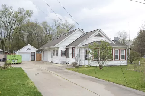 2876 Mckinley St, Kalamazoo, MI 49004