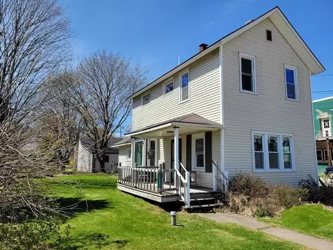 19663 Main St, Conklin, MI 49403