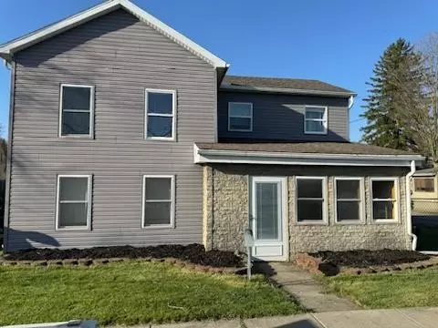 110 Railroad St, Hudson, MI 49247