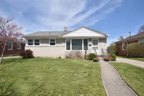 523 E La Salle Ave, Royal Oak, MI 48073
