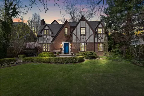 480 Pleasant St, Birmingham, MI 48009