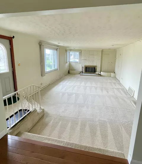 Living - 3216 Adele Ter, Commerce Twp, MI 48382 photo 1 of 3