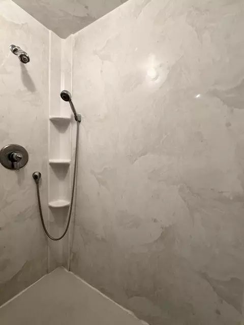 Bath - 3216 Adele Ter, Commerce Twp, MI 48382 photo 2 of 4