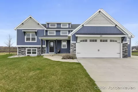 10601 Stanton St, Zeeland, MI 49464