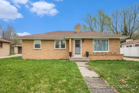 1456 Ball Ave NE, Grand Rapids, MI 49505