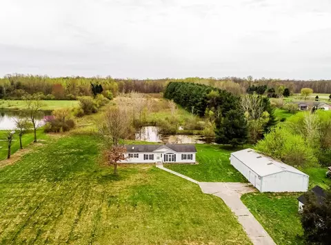 5020 Watson Rd, Eau Claire, MI 49111