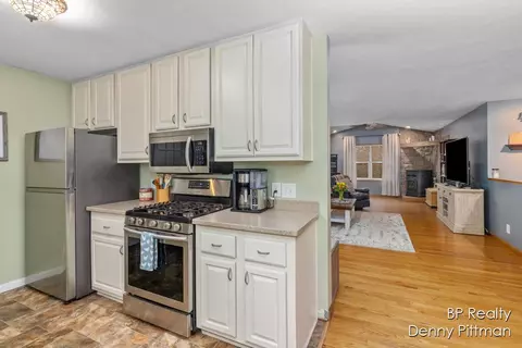 10895 W Ford Rd, Plainwell, MI 49080 photo 7
