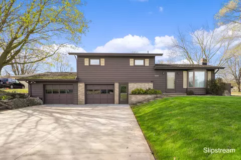 5680 Cannonsburg Rd NE, Belmont, MI 49306
