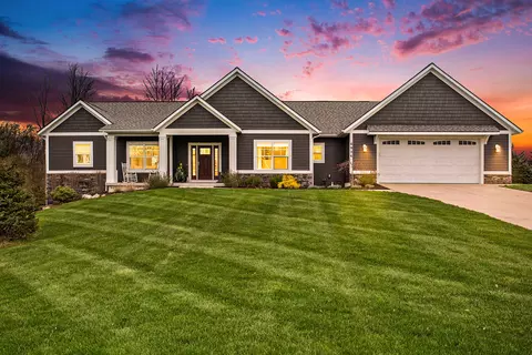 6936 Northbeech Ct, Hudsonville, MI 49426
