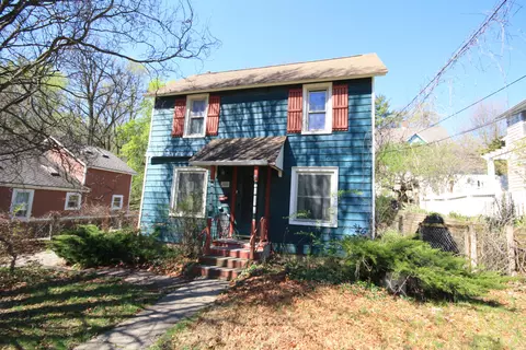 1508 Merrill St, Kalamazoo, MI 49008