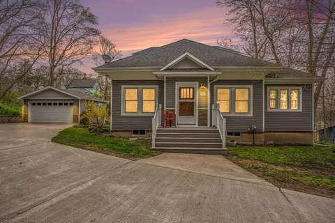 330 Davis Ct, Ionia, MI 48846