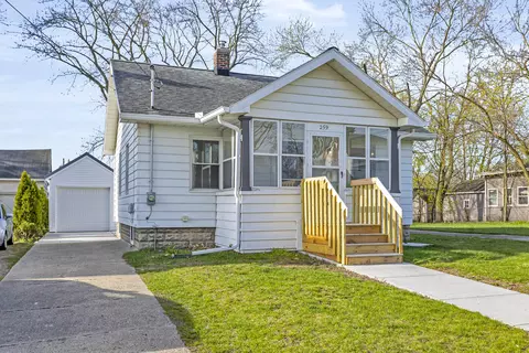 259 Griswold St, Jackson, MI 49203