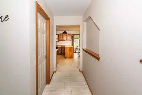 Entry Way - 6474 Bedview Dr, Saline, MI 48176 photo 1 of 1