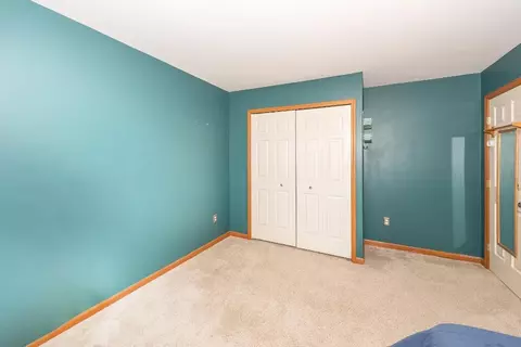 Bedroom - 6474 Bedview Dr, Saline, MI 48176 photo 13 of 17