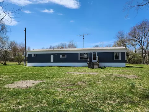 6173 N Lumberjack Rd, Riverdale, MI 48877