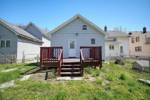 Exterior - 414 Bates St, Jackson, MI 49202 photo 11 of 12